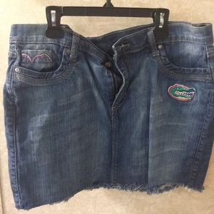 Skirt with FL gators